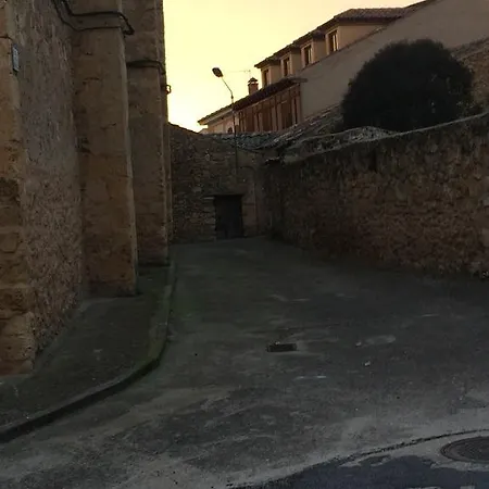 Casas De La Fuente Бриева