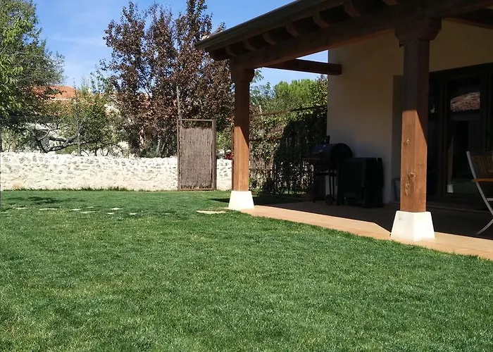 Casas De La Fuente Brieva